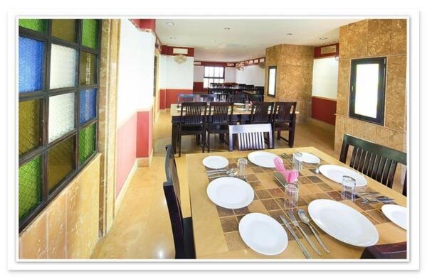 Hotel Shanti Residency Jaisalmer Restaurant photo